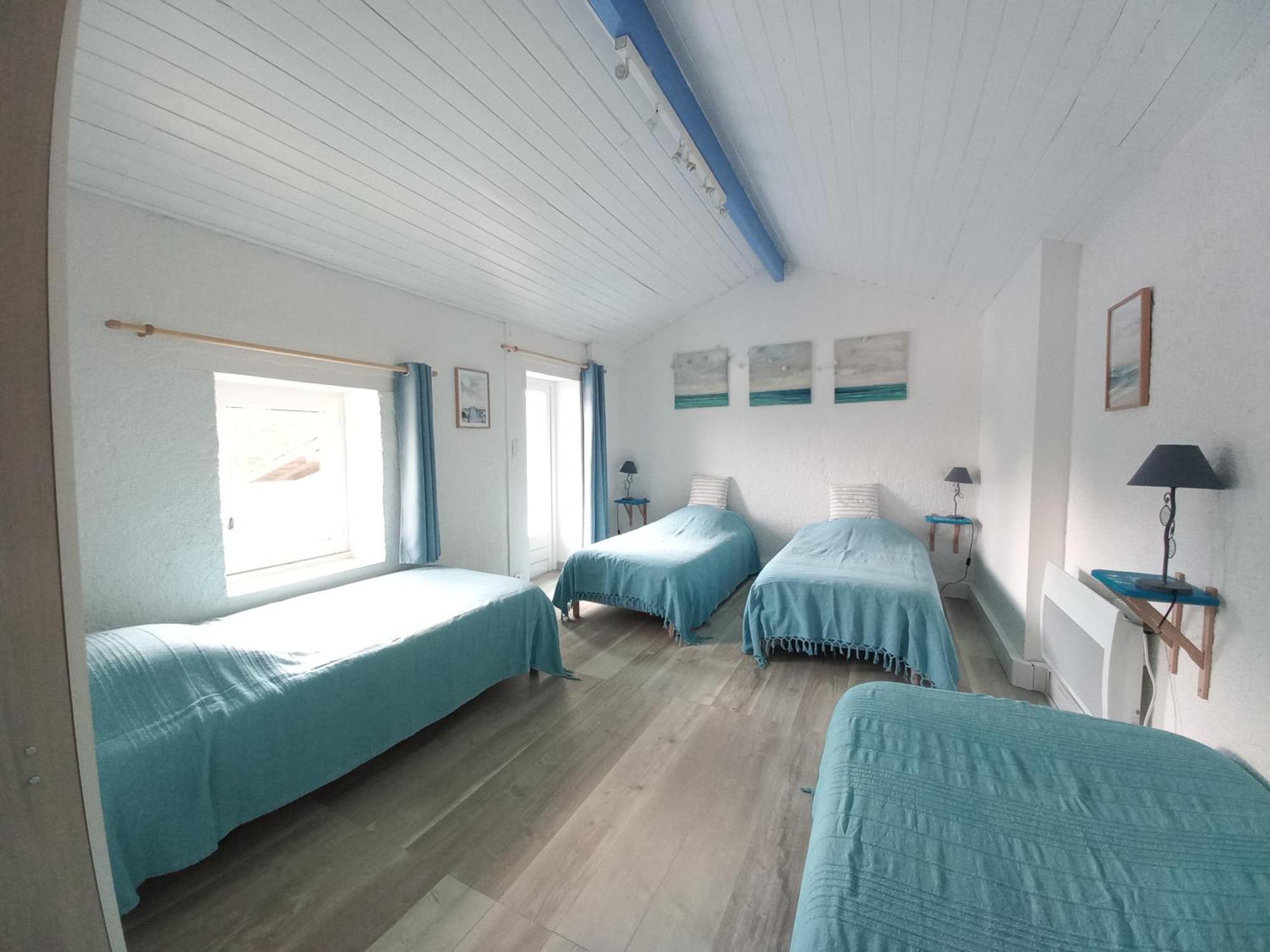 Domaine De Fontsauzine - Gites Et Chambre D'Hotes Genouille  Buitenkant foto